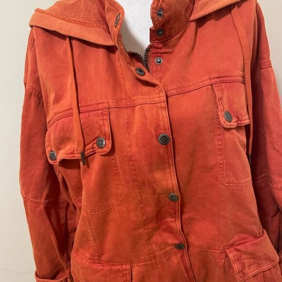 NEW FREE PEOPLE Nocturne
Oversized Parka Hooded Jacket
Spiced Brandy S
… - Picture 6 of 11